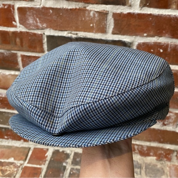 Adecta PARIS Plaid Flat Driving Cap with snap brim - Picture 3 of 8